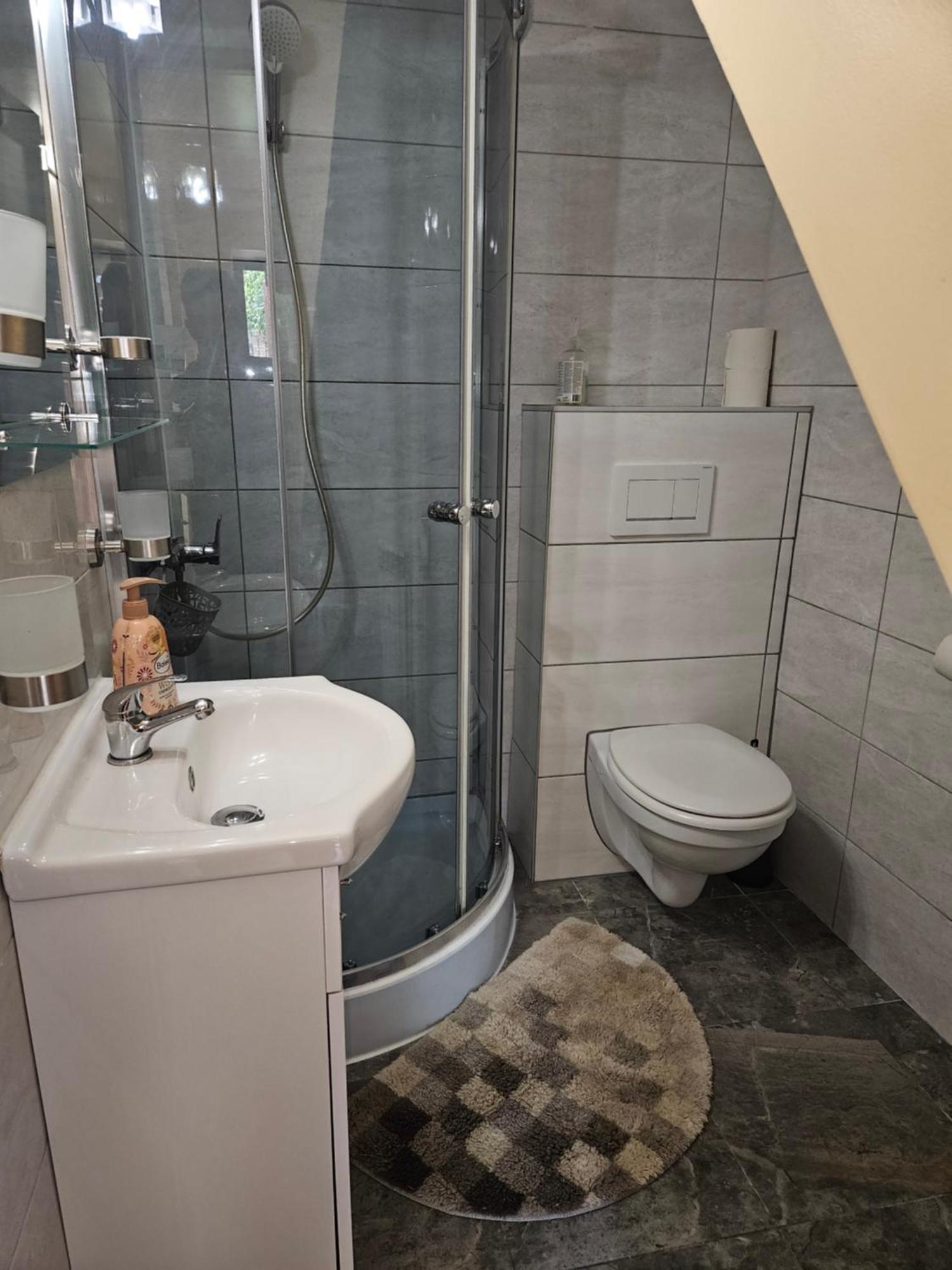 Pension 11 Apartments By Lorenc Berlin Phòng bức ảnh