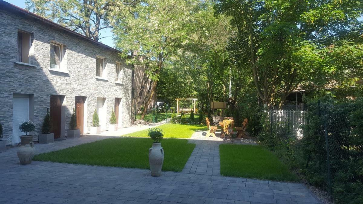 Pension 11 Apartments By Lorenc Berlin Ngoại thất bức ảnh