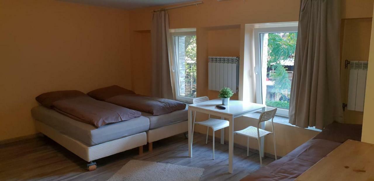 Pension 11 Apartments By Lorenc Berlin Ngoại thất bức ảnh