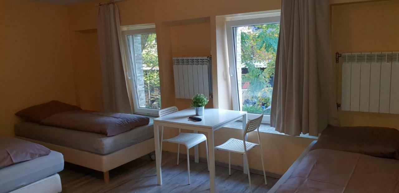 Pension 11 Apartments By Lorenc Berlin Ngoại thất bức ảnh