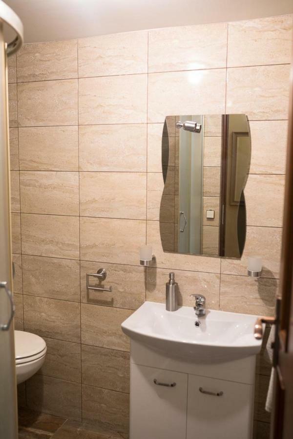 Pension 11 Apartments By Lorenc Berlin Ngoại thất bức ảnh
